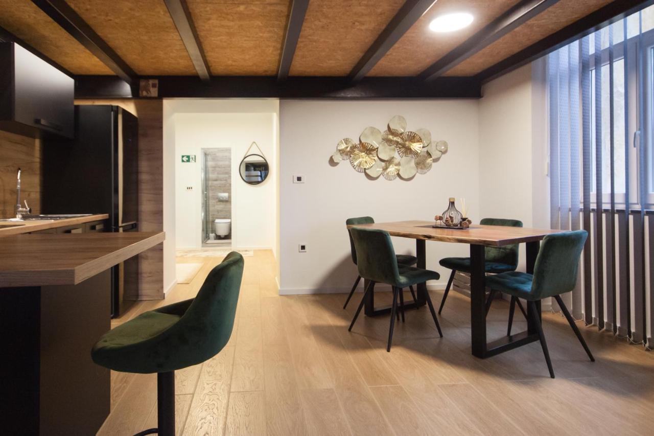 Apartment Josip Пула Екстер'єр фото